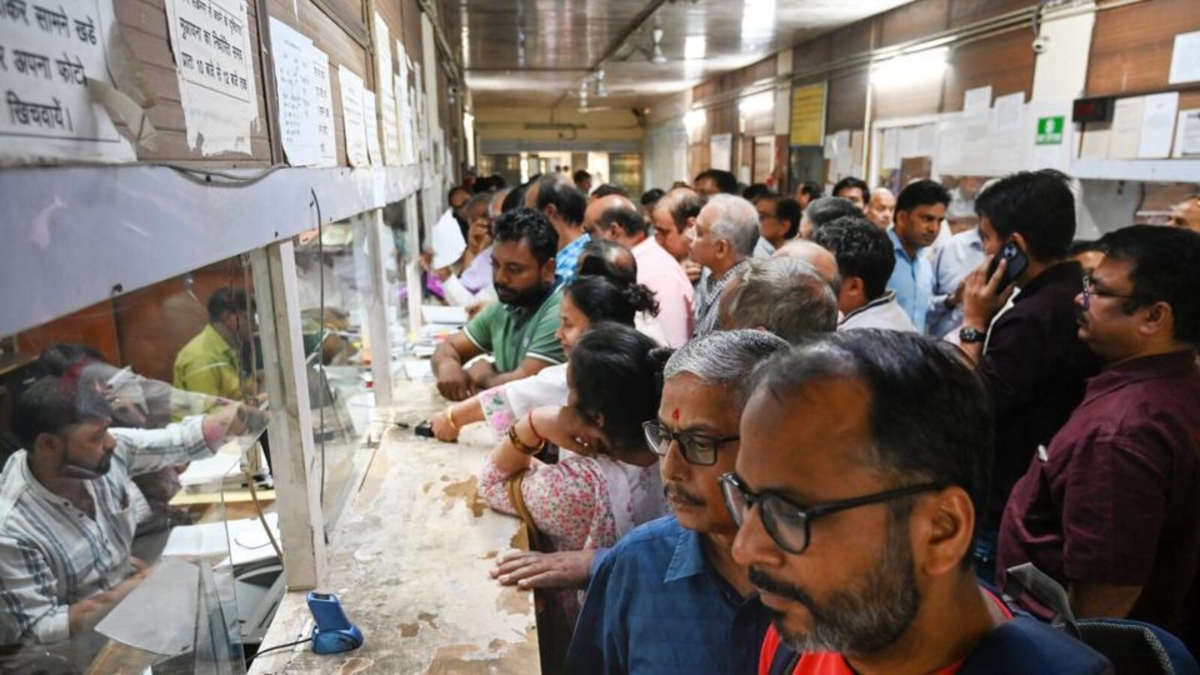 Gorakhpur: Navratri Impact, Registration Offices Witness Rush Even on Holidays