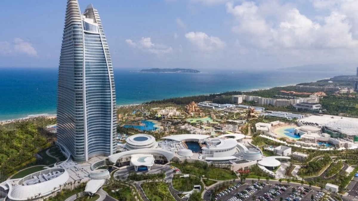 Fosun Plans Shanghai REIT Listing for Atlantis Sanya Amid Rising Debt