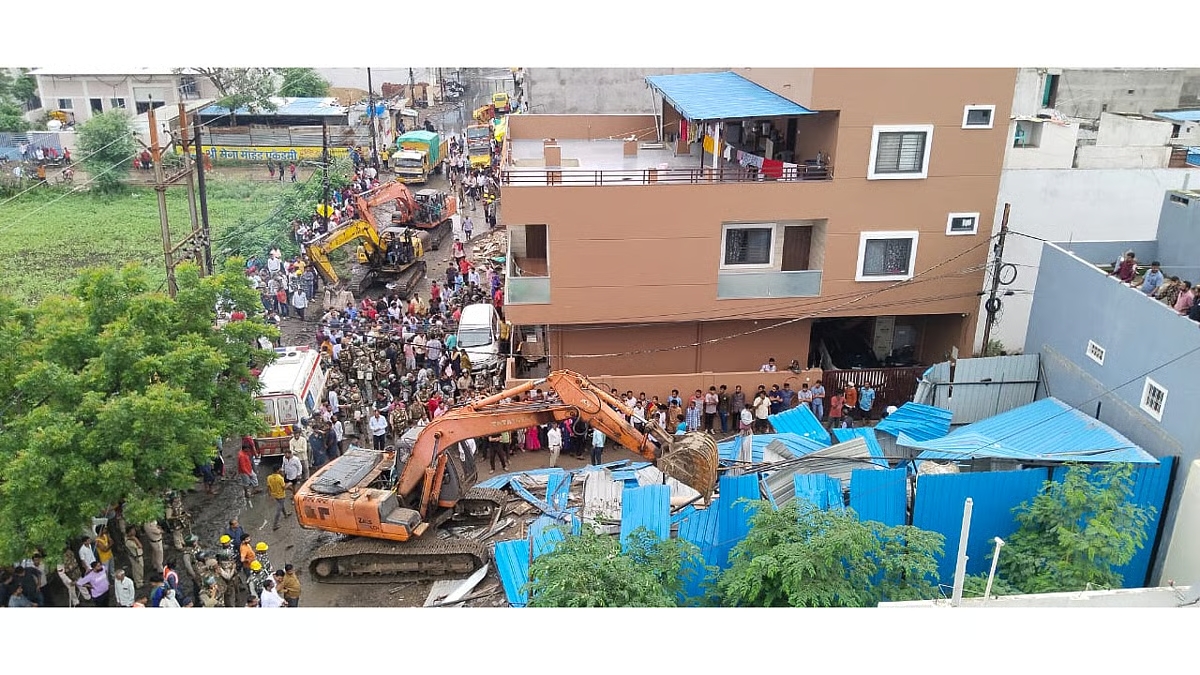 Indore Civic Body Cracks Down on Illegal Colonies, 16 Row Houses Razed
