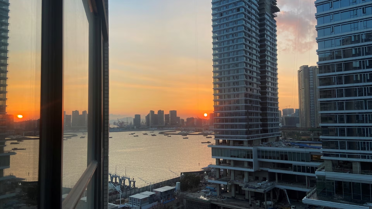 China's New Home Prices Extend Decline Despite Improvement in Major Cities