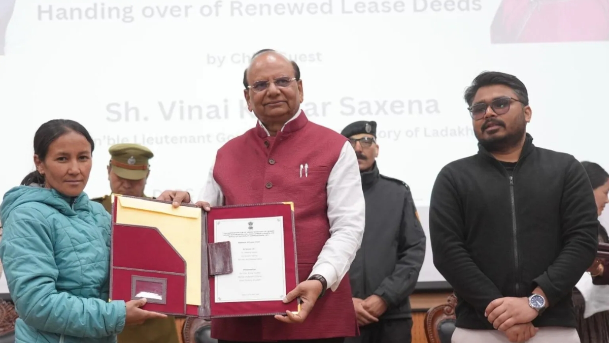Ladakh L-G Hands Over Renewed Lease Deeds to 79 Leh Residents