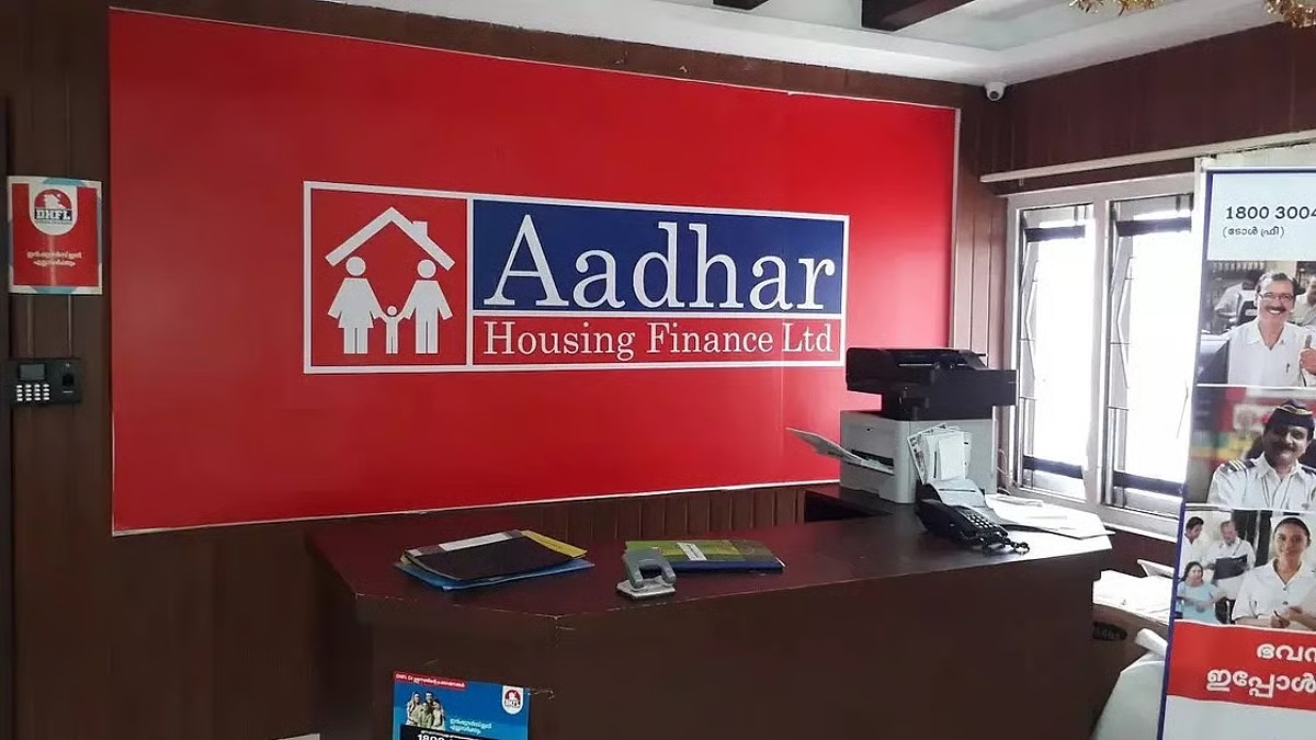 Aadhar Housing Finance's Net Profit Rises by 20.18% to 1,095.88 Crore in FY26